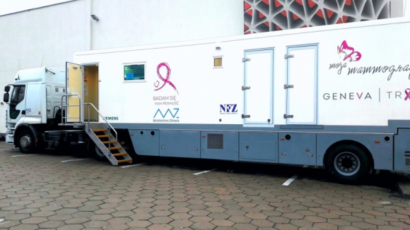 Zaproś mamę, babcię, koleżankę ? bezpłatna mammografia w Galerii Zaspa