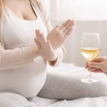 Alkohol w ciąży ? kategorycznie zabroniony, więc skąd te mity?